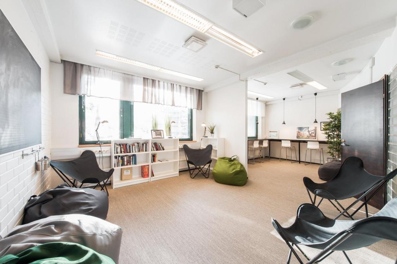 Forenom Hostel Espoo Otaniemi ภายนอก รูปภาพ