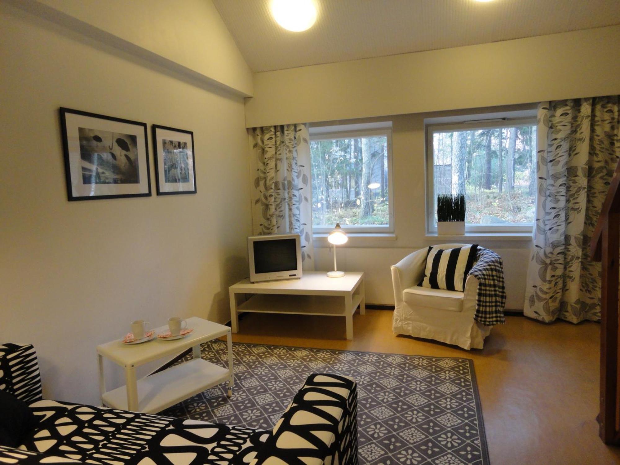 Forenom Hostel Espoo Otaniemi ภายนอก รูปภาพ