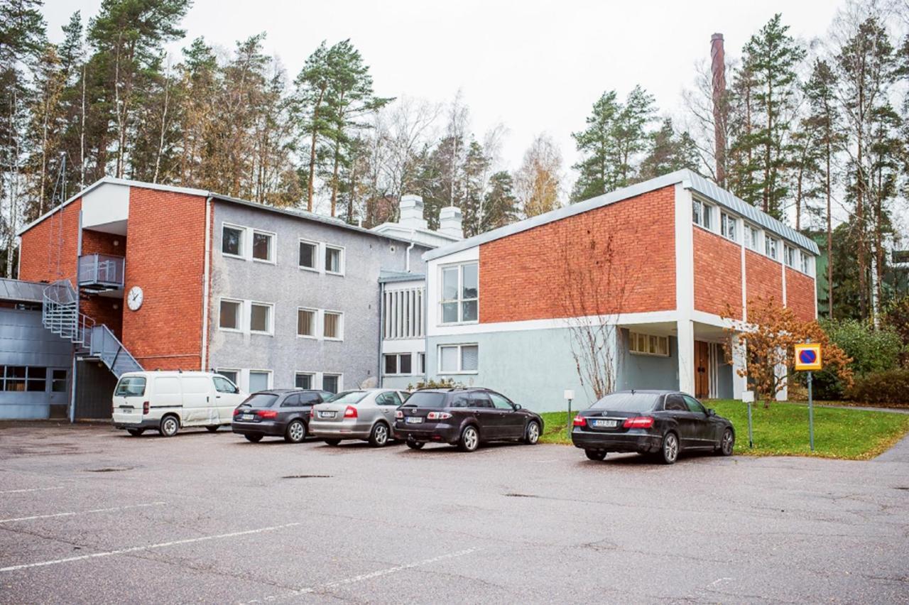 Forenom Hostel Espoo Otaniemi ภายนอก รูปภาพ